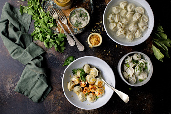 Какие специи использовать для бульона к Классическим пельменям